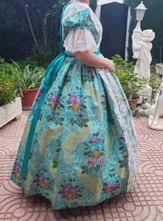 Alquiler Traje de Fallera talla 42 o 48