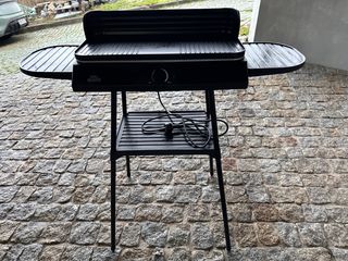 Churrasqueira Grill Meister Elétrica