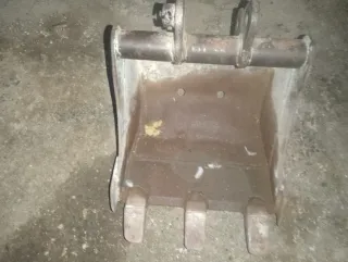 Cazo Excavadora kubota 008 o U10