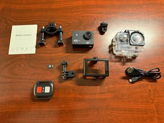 Action Cam 4K con accessori