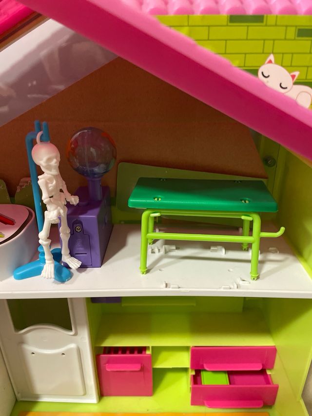 Barriguitas ¡Ole qué COLE! Casa con Luz y Sonidos