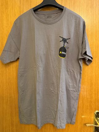 Camiseta Uniqlo