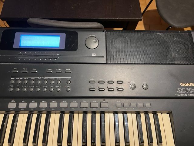 Piano Goldstar GS 1000