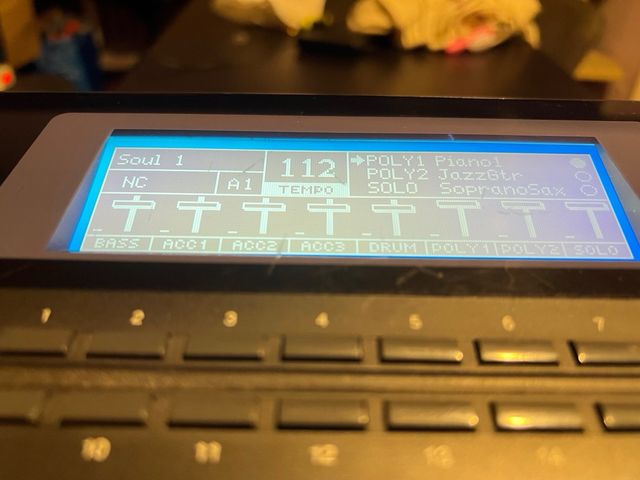 Piano Goldstar GS 1000