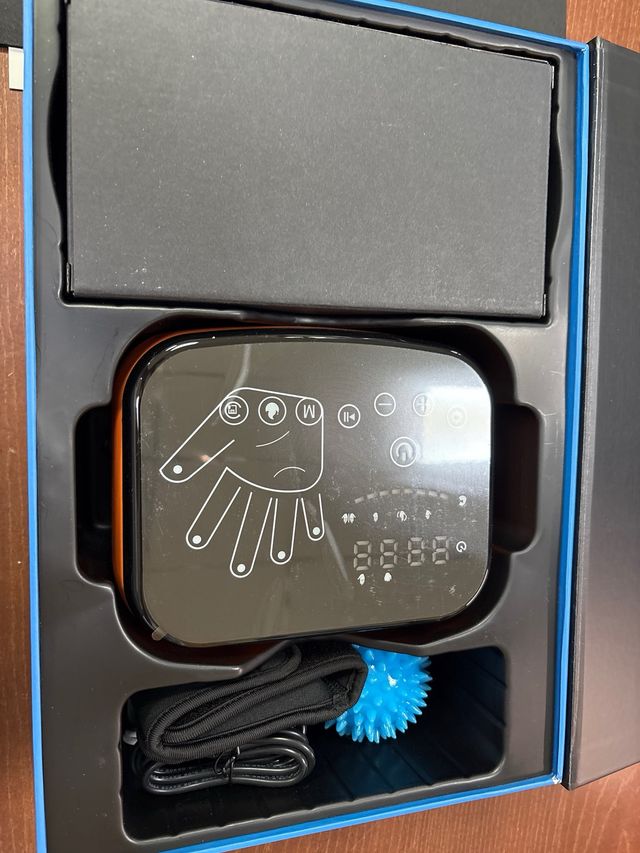 Guantes de Entrenamiento Robot XiangAi