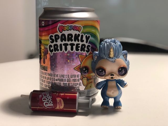 Muñeco Poopsie Sparkly Critters