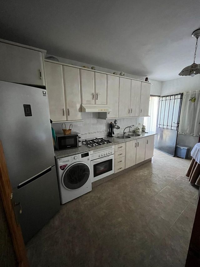 Casa con jardín - Pueblo Pizarro (Cáceres)