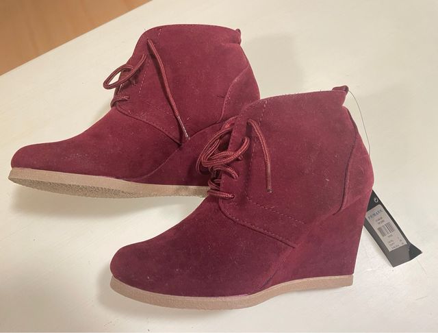 Botines granates nobuk T36 sin estrenar