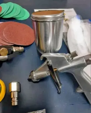 CONJUNTO DE PISTOLA DE PINTAR Y LIJADORA