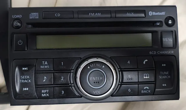 Radio Nissan Qashqai J10 con Carátula