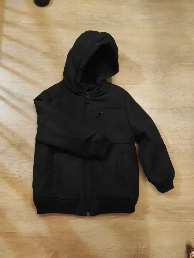 Cazadora negra 7/8 años 128cm