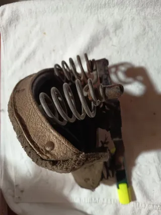 Sillín de bicicleta antiguo