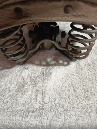 Sillín de bicicleta antiguo