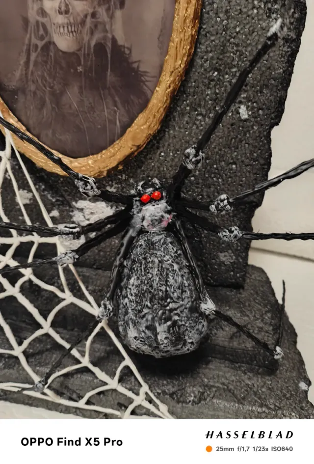 Lápida Decorativa Mujer Negro Hecha Mano