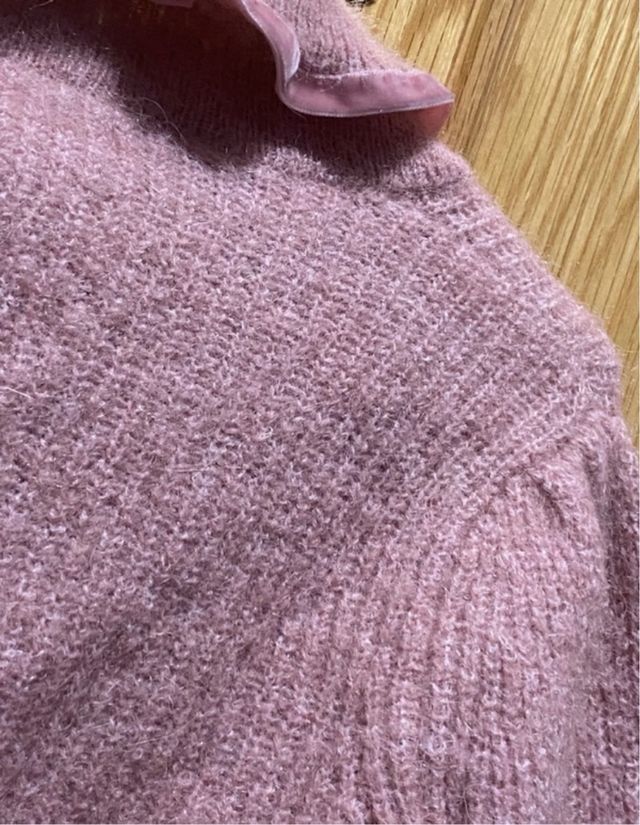 Rebeca Zara rosa volantes