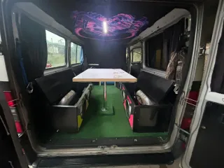 Muebles Camper: Cama, Mesa y Fregadero