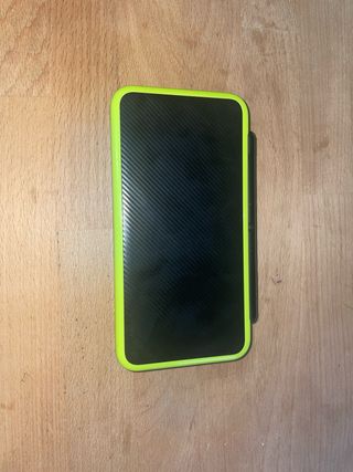 Nintendo 2DS XL Mario Kart Edición