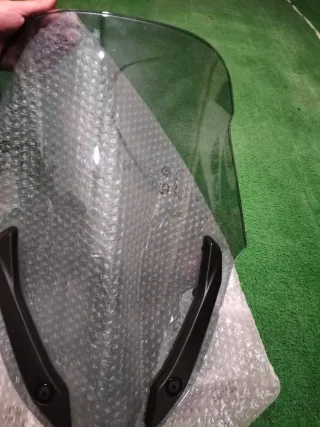 Cúpula Yamaha Xmax 2025