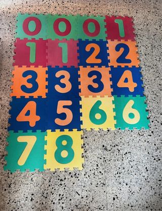 Puzzle suelo goma Eva números 0-8