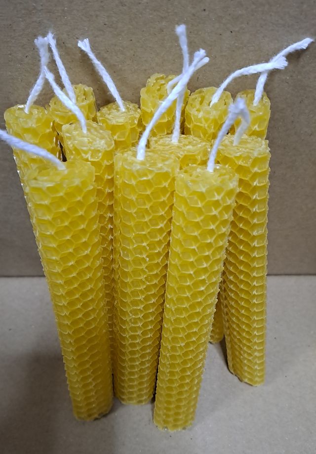 12 Velas Cera de Abeja Natural