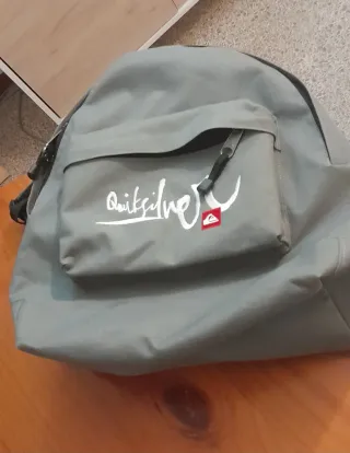 Mochila Quiksilver Gris