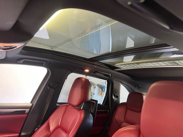 Porsche Cayenne 2017