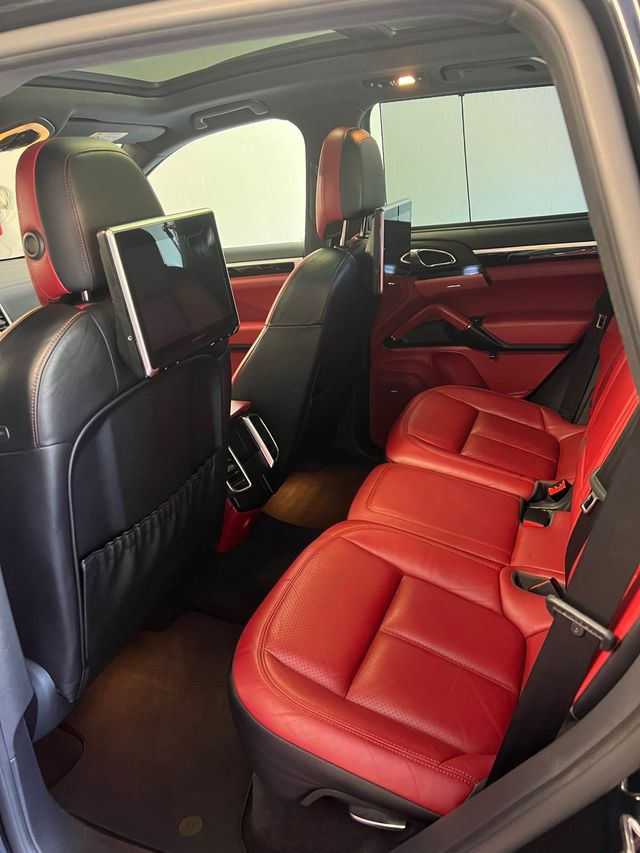 Porsche Cayenne 2017