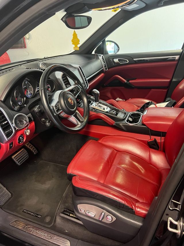 Porsche Cayenne 2017