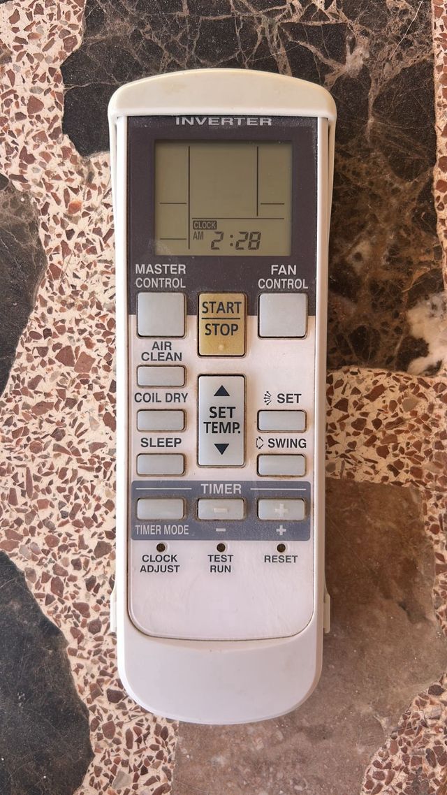 Aire acondicionado Fujitsu en perfecto estado.