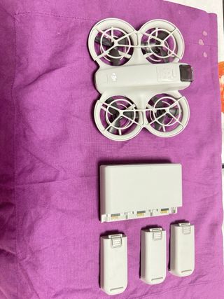 Dron DJI Neo + 3 Baterías y cargador