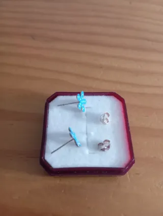 Pendientes infantiles flor azul y blanco