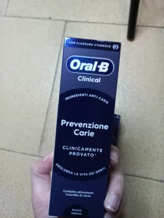 4 Oral-B Clinical Prevenzione Carie dentifrici