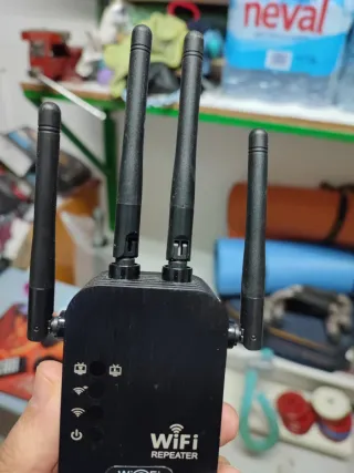 Repetidor WiFi 1200Mbps con 3 Antenas