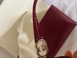 Gafas de sol Gucci burdeos