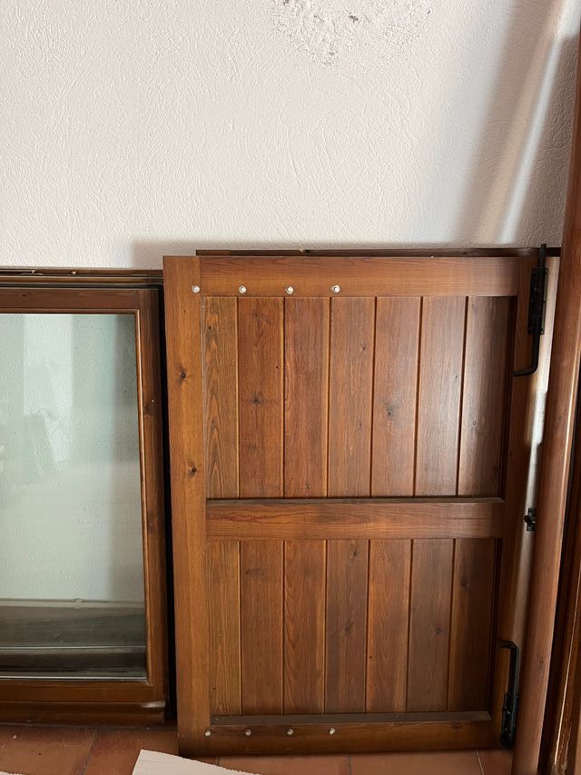 Conjunto de ventanas y contraventanas