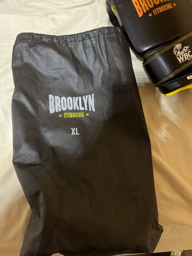Guantes de Boxeo Brooklyn WBC XL Negros