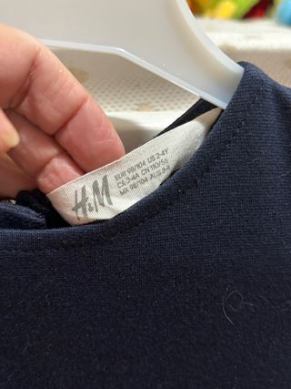 Vestido fiesta niña negro con estrellas doradas