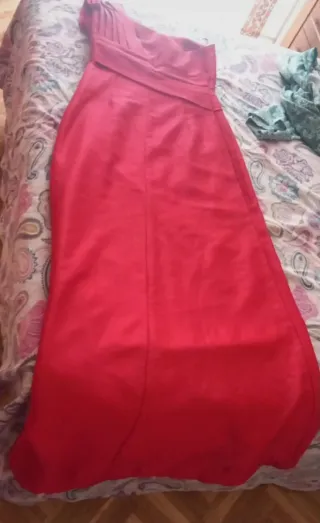 Vestido rojo de fiesta