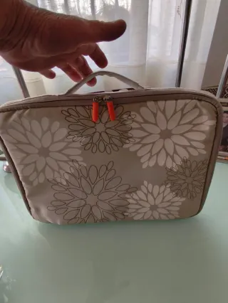 Funda acolchada portátil floral