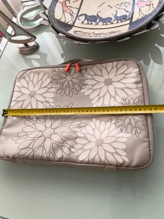 Funda acolchada portátil floral