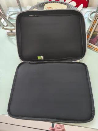 Funda acolchada portátil floral