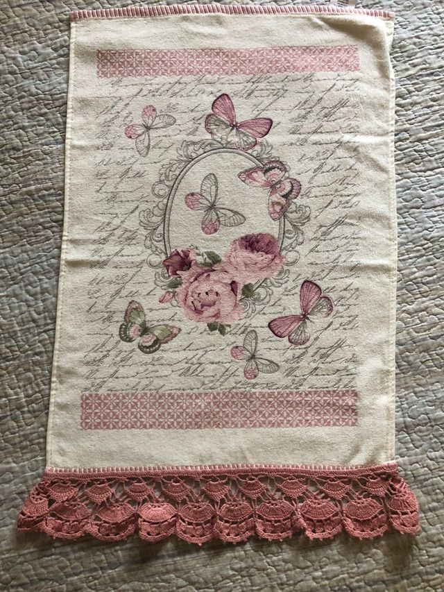 Asciugamano uncinetto beige e rosa