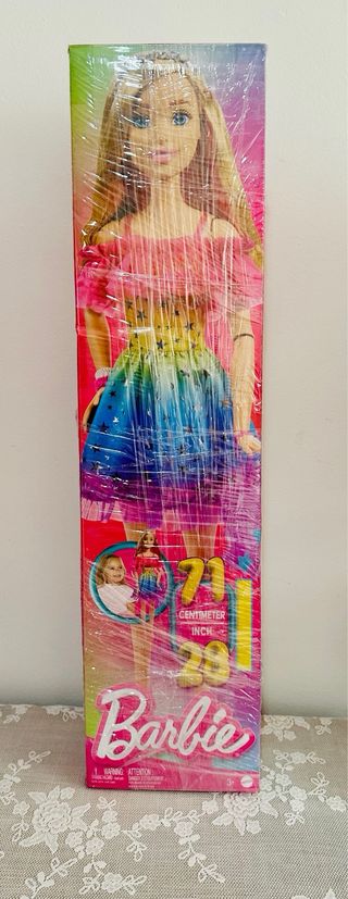 Nuovo Barbie Rainbow Supersize 71 cm - Mattel