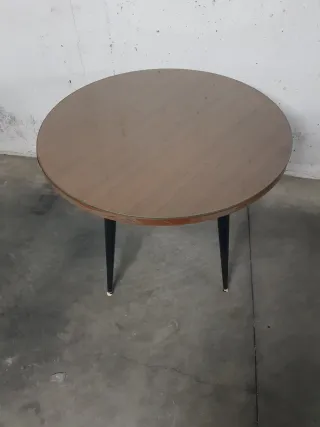 Tavolo ausiliario rotondo con vetro