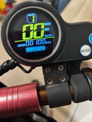 Patinete Eléctrico Joyor precio nuevo 600€