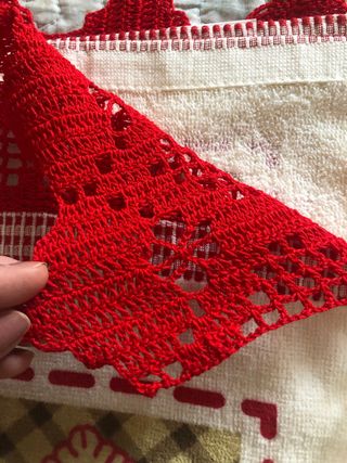 Asciugamano uncinetto stile country