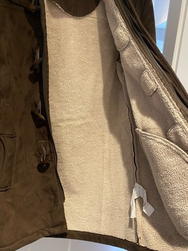 Abrigo Zara Marrón con Borreguito