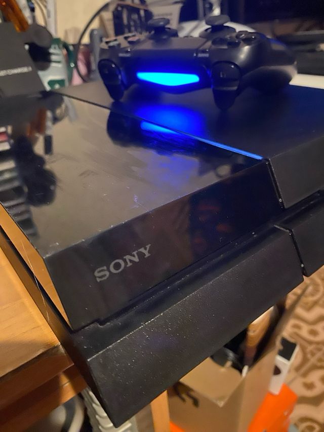 PlayStation 4 Nera con FW 9.04