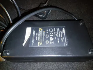 Caricatore SANS per bici elettrica