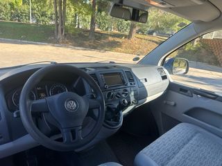 Volkswagen Transporter T5 2010